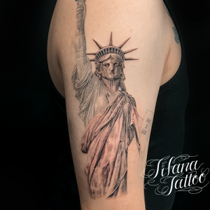 自由の女神のタトゥー
