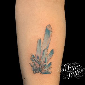 クリスタルのタトゥー