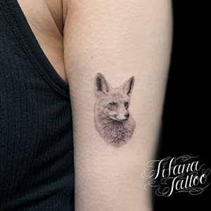 狐|キツネのファインライン ・タトゥー