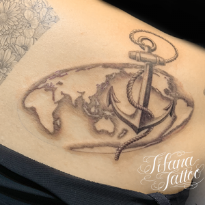 アンカー|世界地図のタトゥー