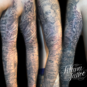 ポセイドンのフルスリーブ・タトゥー