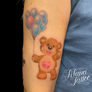 スージー・ズーのタトゥー