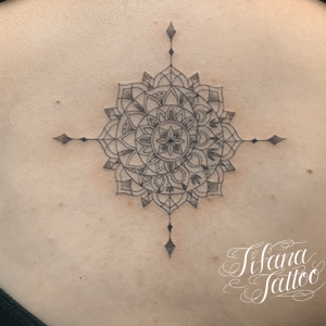 曼陀羅|マンダラの円形タトゥー