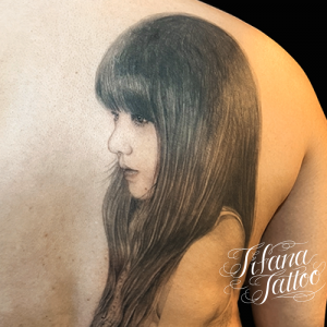 アイドルのポートレート・タトゥー