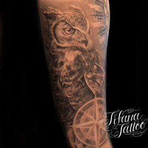 梟|コンパスのファインライン・タトゥー