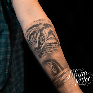 虎|人間の２フェイスタトゥー