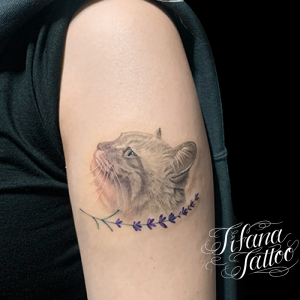 愛猫とラベンダーのポートレート・タトゥー