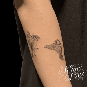 雀のファインライン・タトゥー